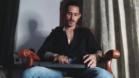 Kev online show from January 19, 2025, 10:49 pm