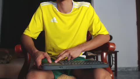 Kev online show from February 20, 2025, 11:10 pm