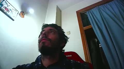 xxxking89 online show from November 9, 2025, 4:38 pm