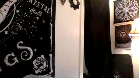 Snapshot of xxxmistymoansxxx chatting on November 26, 2025, 10:22 pm Misti online show from November 26, 2025, 10:22 pm