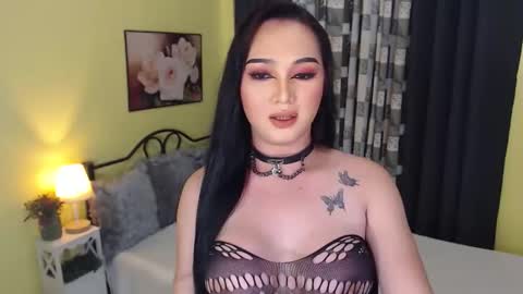 Snapshot of xxxpassionatearcixxx chatting on December 2, 2024, 3:03 pm Arci online show from December 2, 2024, 3:03 pm