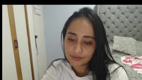 Lunhaa   online show from March 7, 2025, 2:15 am