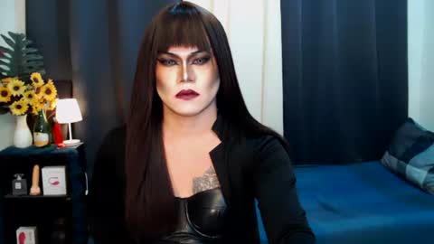 Snapshot of xyournightmarequeenx chatting on September 9, 2025, 5:56 pm QueenMarina online show from September 9, 2025, 5:56 pm