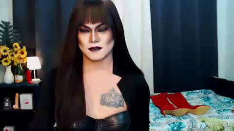 Snapshot of xyournightmarequeenx chatting on September 22, 2025, 3:36 pm QueenMarina online show from September 22, 2025, 3:36 pm