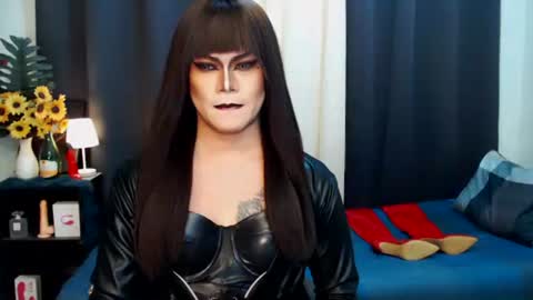 Snapshot of xyournightmarequeenx chatting on October 3, 2025, 10:12 am QueenMarina online show from October 3, 2025, 10:12 am