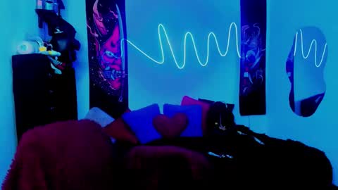 xzerox_ online show from September 14, 2025, 2:00 am