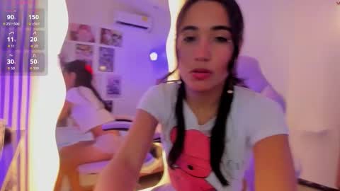 Snapshot of yadrihill_ chatting on December 3, 2025, 12:47 pm Yadrill online show from December 3, 2025, 12:47 pm