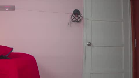 petronila online show from December 18, 2025, 12:49 am