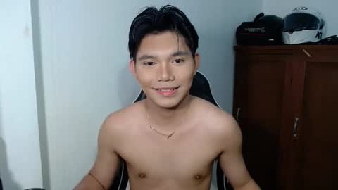 Snapshot of yamati21 chatting on December 3, 2025, 7:12 pm Eian online show from December 3, 2025, 7:12 pm