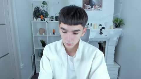 yamitwink online show from November 1, 2025, 8:22 pm