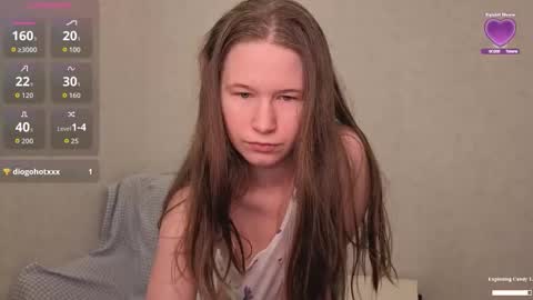Snapshot of yana_squrel_22 chatting on September 14, 2025, 11:59 pm Yana  online show from September 14, 2025, 11:59 pm