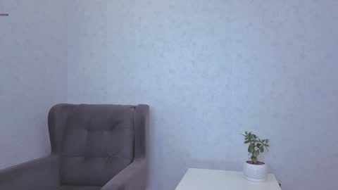 Snapshot of yana_squrel_22 chatting on September 21, 2025, 1:07 am Yana  online show from September 21, 2025, 1:07 am