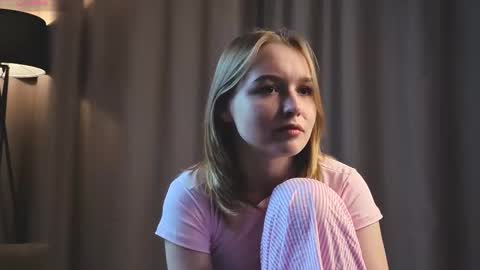 Snapshot of yangsperanza chatting on October 1, 2025, 1:06 pm Kate online show from October 1, 2025, 1:06 pm