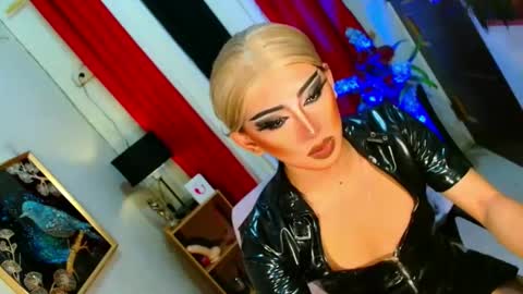 Snapshot of yasii19 chatting on November 19, 2025, 5:46 pm miss yasii online show from November 19, 2025, 5:46 pm