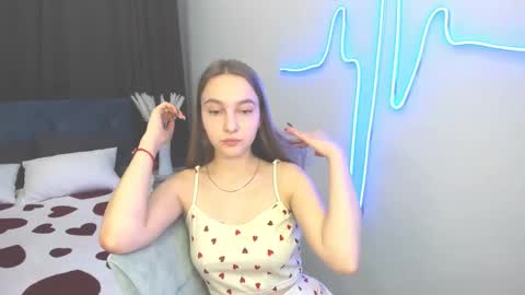 Snapshot of yasminasage chatting on February 10, 2025, 12:39 pm Yasmina online show from February 10, 2025, 12:39 pm