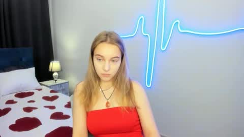 Snapshot of yasminasage chatting on October 14, 2025, 1:01 pm Yasmina online show from October 14, 2025, 1:01 pm