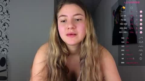 Yasyaa  online show from December 20, 2024, 5:14 am