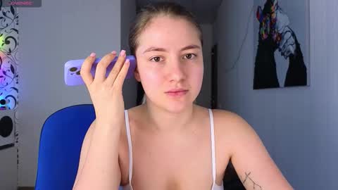 Yasyaa  online show from September 17, 2025, 5:09 am