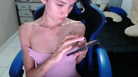 Snapshot of yeibles_hana2 chatting on October 9, 2025, 10:30 pm yeibles_hana2 online show from October 9, 2025, 10:30 pm