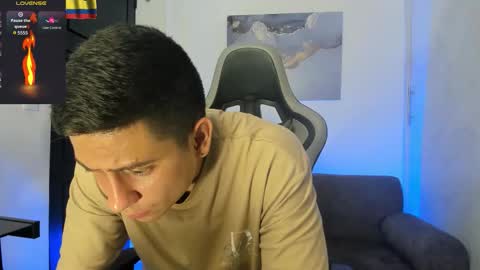 Snapshot of yeiko_romero_ chatting on November 8, 2025, 8:51 pm YEIKO ROMERO online show from November 8, 2025, 8:51 pm