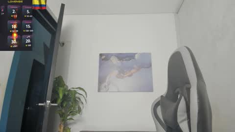 Snapshot of yeiko_romero_ chatting on November 11, 2025, 5:24 pm YEIKO ROMERO online show from November 11, 2025, 5:24 pm