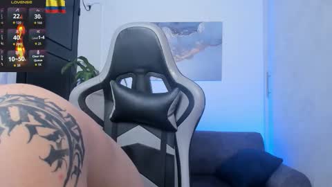 Snapshot of yeiko_romero_ chatting on November 13, 2025, 5:34 pm YEIKO ROMERO online show from November 13, 2025, 5:34 pm