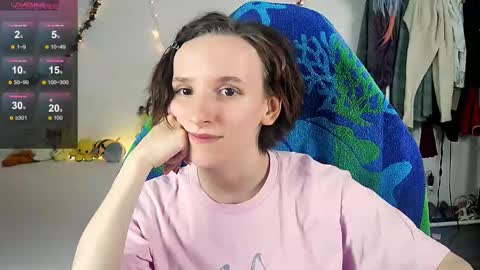 Liya online show from October 31, 2025, 5:14 pm