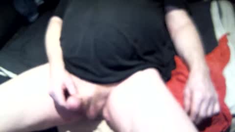 Snapshot of yellowsnakes chatting on March 2, 2025, 8:16 am . y e l l o w s n a k e s . online show from March 2, 2025, 8:16 am