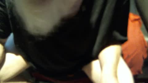 Snapshot of yellowsnakes chatting on October 14, 2025, 2:07 pm . y e l l o w s n a k e s . online show from October 14, 2025, 2:07 pm