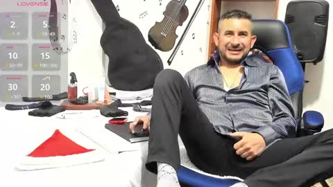 Snapshot of yeol_king chatting on December 16, 2024, 6:16 pm Yeol online show from December 16, 2024, 6:16 pm