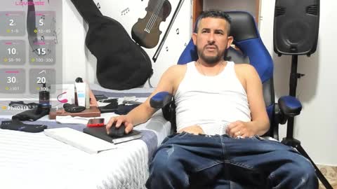 Snapshot of yeol_king chatting on January 19, 2025, 1:10 am Yeol online show from January 19, 2025, 1:10 am