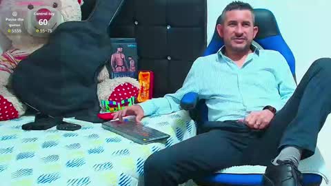 Snapshot of yeol_king chatting on October 15, 2025, 6:30 pm Yeol online show from October 15, 2025, 6:30 pm