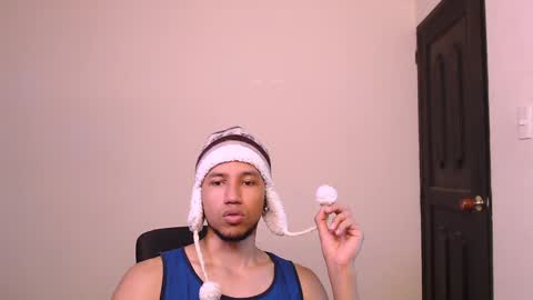 Yeff ind. model  online show from December 28, 2024, 6:29 pm