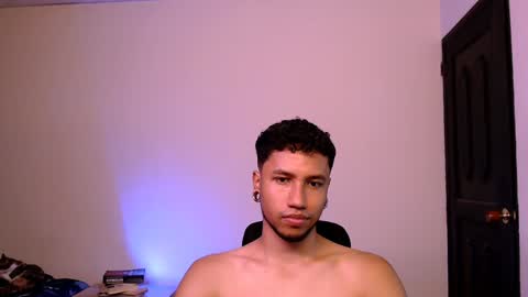 Yeff ind. model  online show from January 16, 2025, 2:41 am