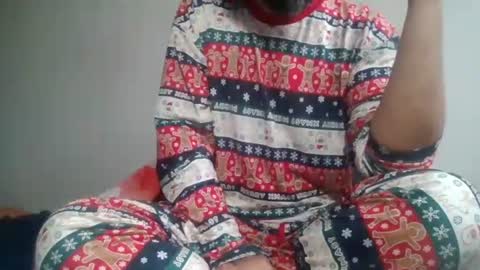 yeshuaaa999 online show from January 2, 2025, 2:13 pm