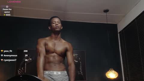 Snapshot of yess_fit chatting on February 12, 2025, 7:23 am yess fit online show from February 12, 2025, 7:23 am