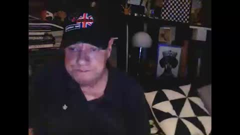 yessex247 online show from October 11, 2025, 4:12 am