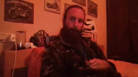 yeti_92 online show from November 12, 2025, 5:13 pm