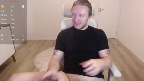 Snapshot of yhdxhy chatting on December 14, 2024, 11:45 pm James online show from December 14, 2024, 11:45 pm