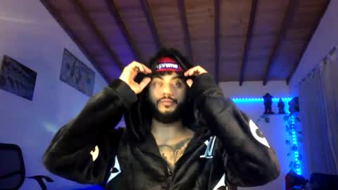 Snapshot of yio__cohen chatting on January 9, 2025, 11:45 pm yio cohen online show from January 9, 2025, 11:45 pm