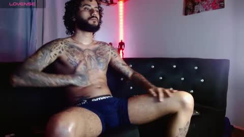 Snapshot of yio__cohen chatting on September 15, 2025, 3:28 am yio cohen online show from September 15, 2025, 3:28 am