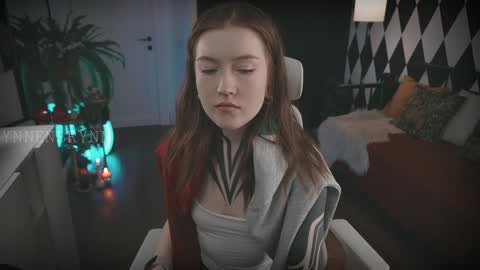 ynnenbrynn online show from December 26, 2024, 7:56 am