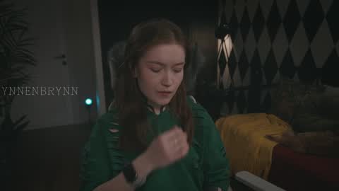 ynnenbrynn online show from January 28, 2025, 7:53 am