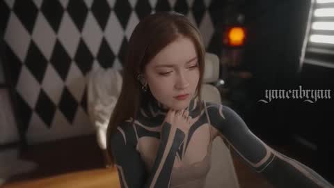 ynnenbrynn online show from October 16, 2025, 6:36 am