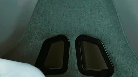 yoka_paradoxxx online show from November 14, 2025, 5:28 am