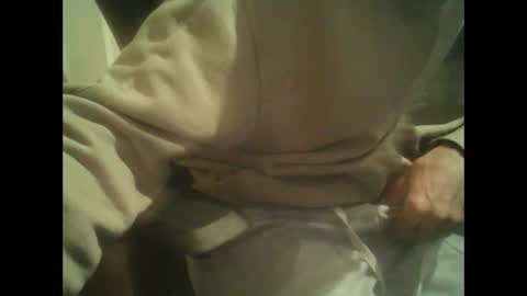 Snapshot of yokaxondoo chatting on December 25, 2024, 5:37 am yokaxondoo online show from December 25, 2024, 5:37 am