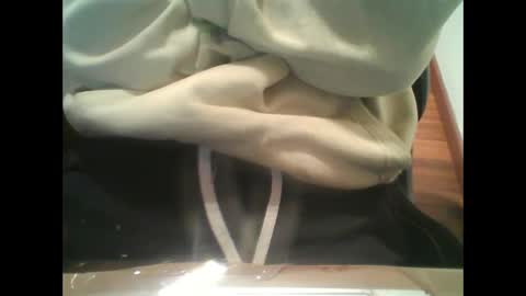 Snapshot of yokaxondoo chatting on February 16, 2025, 11:05 pm yokaxondoo online show from February 16, 2025, 11:05 pm