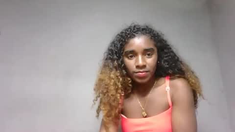 Snapshot of yolandrina05 chatting on September 22, 2025, 6:10 pm yolandrina05 online show from September 22, 2025, 6:10 pm