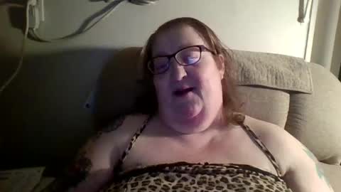 Snapshot of yomoopy chatting on February 5, 2025, 4:06 am yomoopy online show from February 5, 2025, 4:06 am