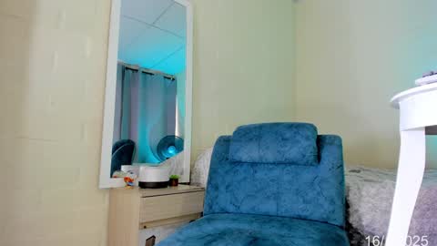 Snapshot of yonier_maru chatting on January 16, 2025, 8:25 pm yonier_maru online show from January 16, 2025, 8:25 pm